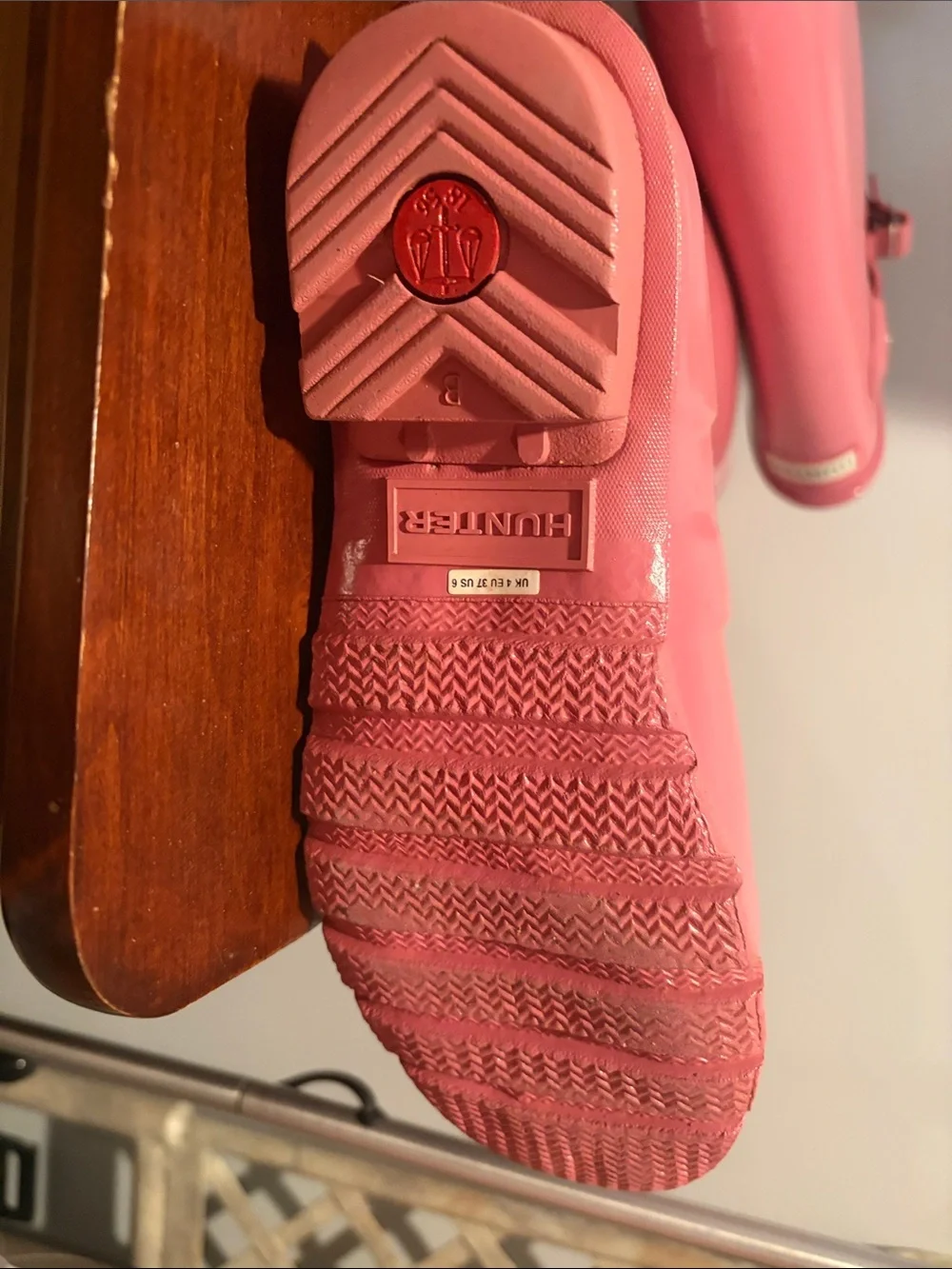 Hunter Pink Tall Gloss Rain Boots
